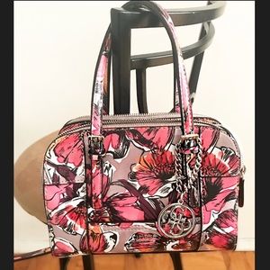 Guess Floral Print Mini Purse. NWOT.